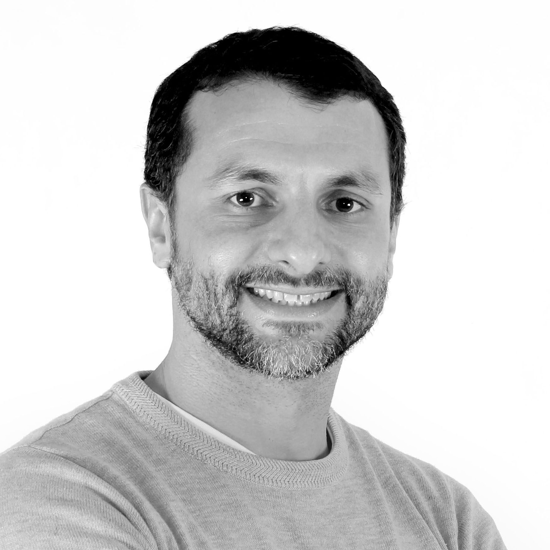 cropped-Leandro-1.jpg